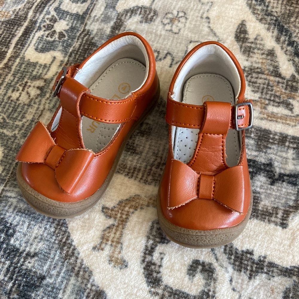 L'amour Toddler Girl 4c